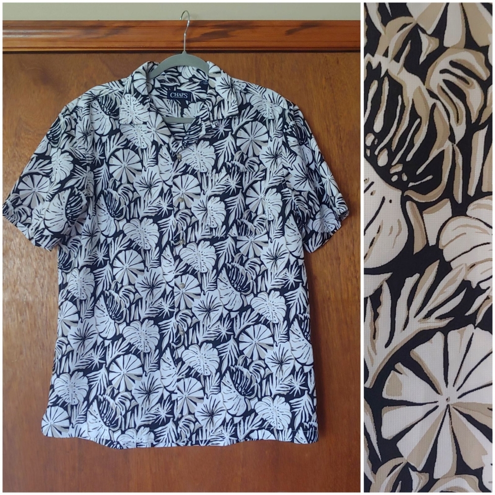 Chaps Men's black white beige Hawaiian Floral shirt size L